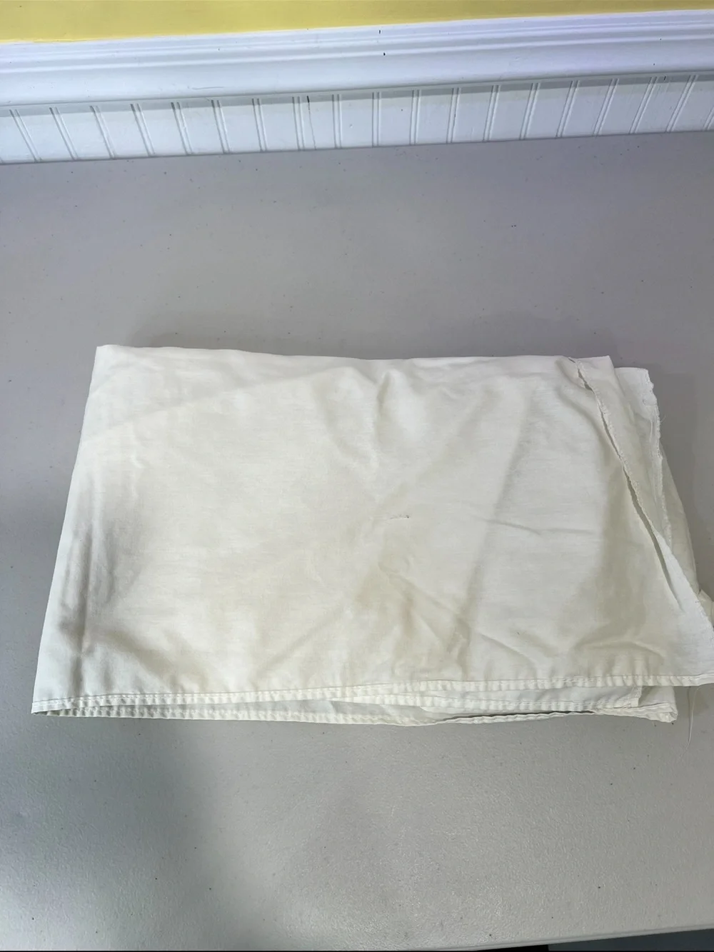 Classic Cream Cotton dust ruffle